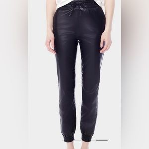 MENDOCINO/MBOUTIQUE VEGAN LEATHER JOGGER PANTS